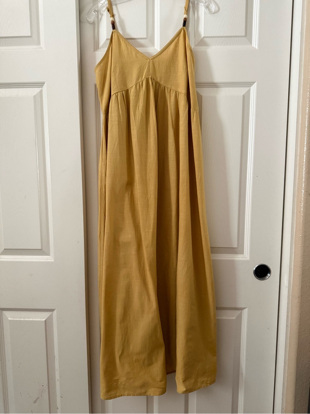 Old Navy Sleeveless Boho Maxi Dress Yellow Medium